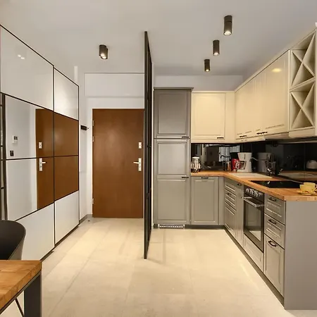 Elite Parking By Impero * Poznan